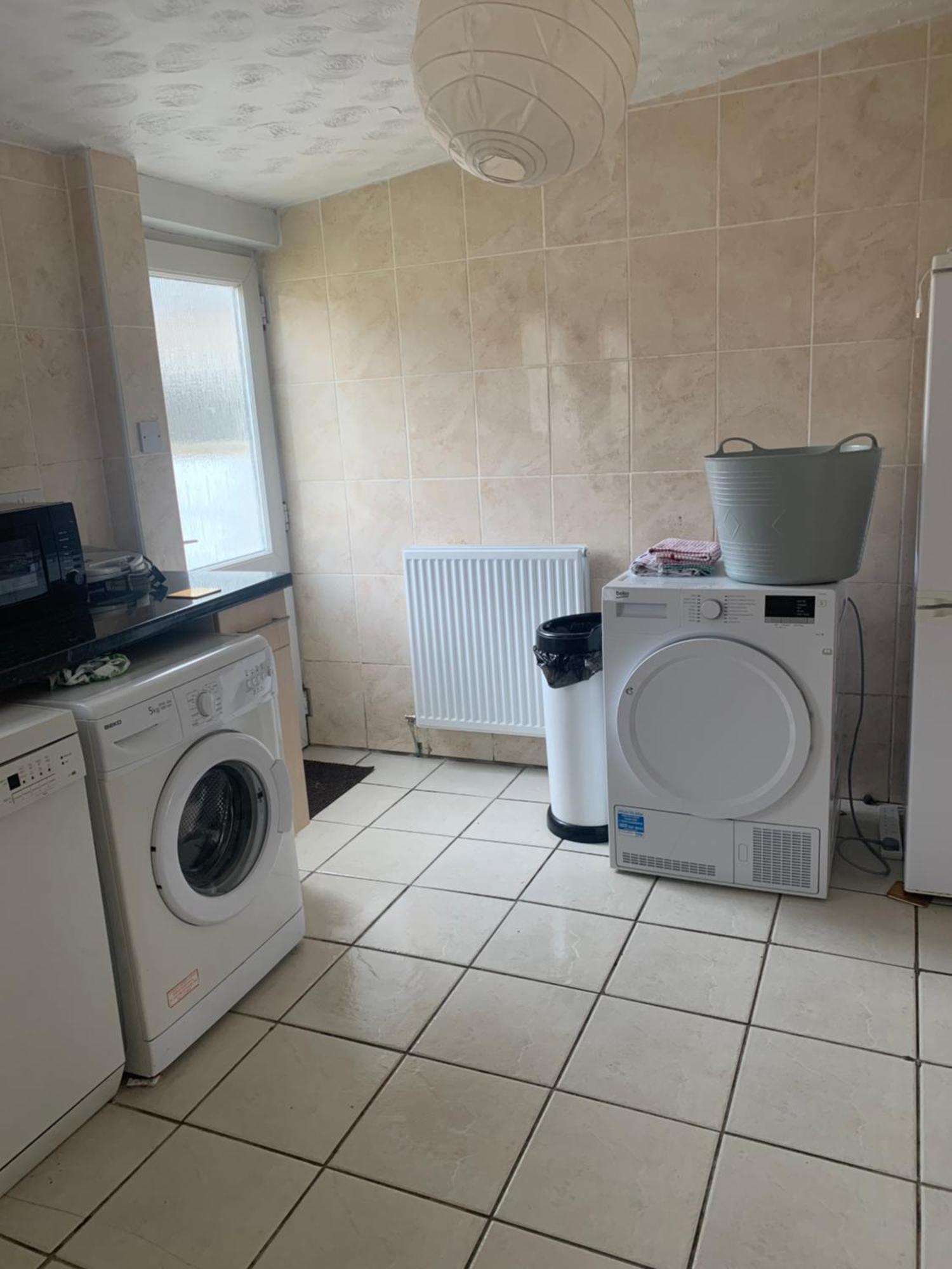 Room Only Guest Accommodation, Guest House Self Catering Бангор Екстериор снимка