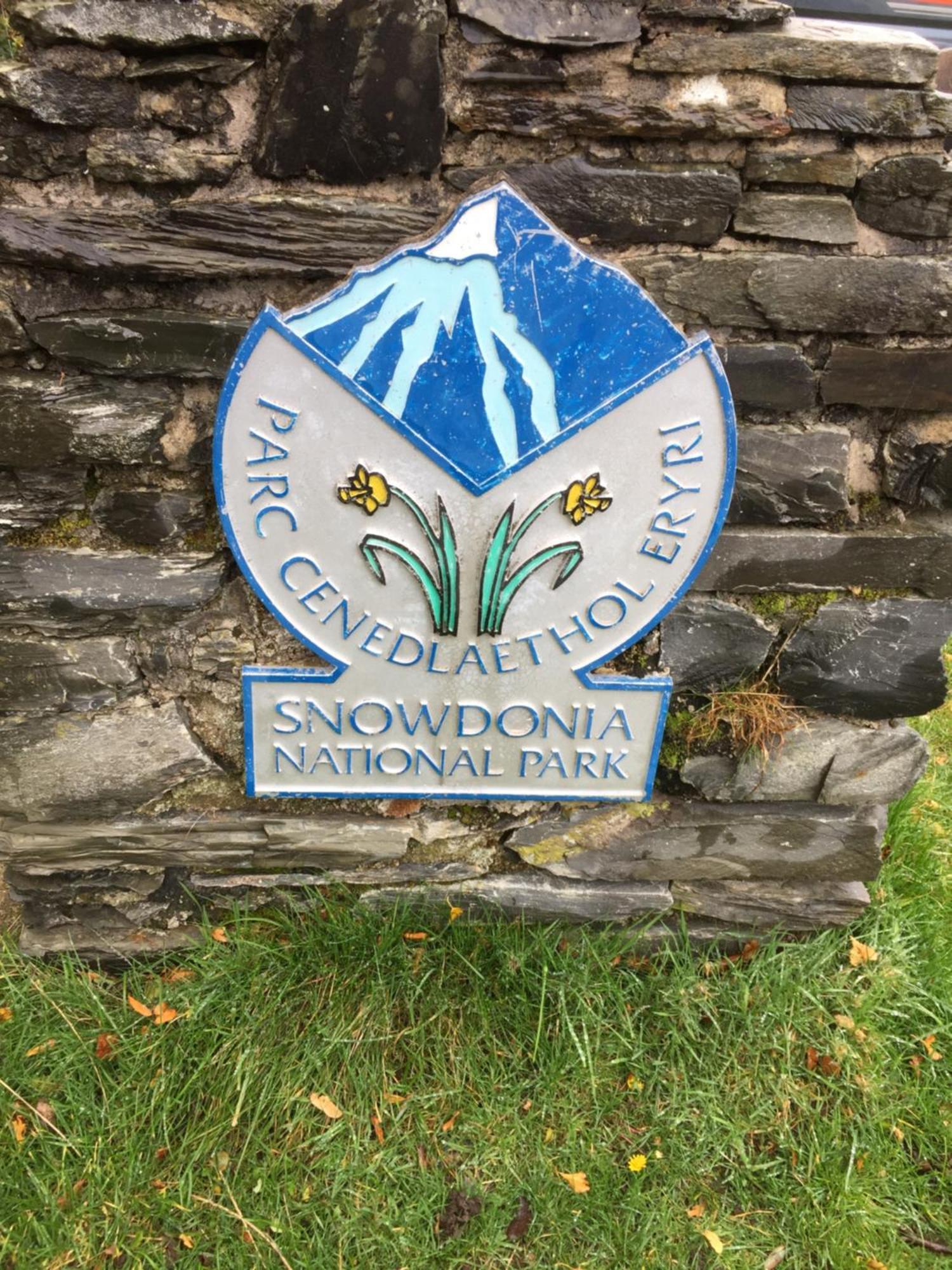Room Only Guest Accommodation, Guest House Self Catering Бангор Екстериор снимка